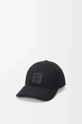 Gorra con parche de lona