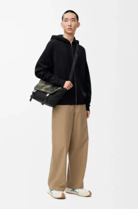 Sudadera con capucha y cremallera «Anagram» de lana