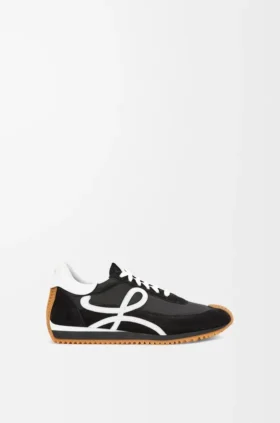 Zapatilla Flow Runner de nailon y ante
