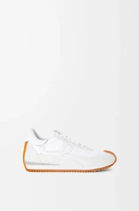 Zapatilla Flow Runner de nailon y ante