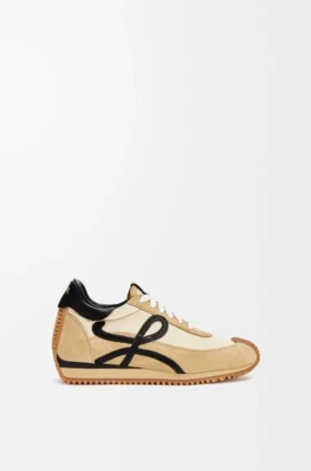 Zapatilla Flow Runner de nailon y ante
