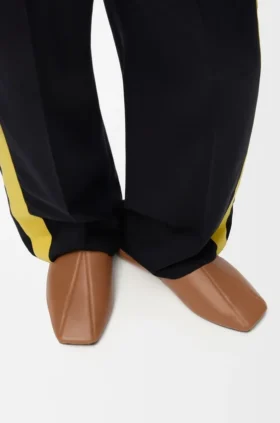 Zapatilla Origami de piel de becerro suave