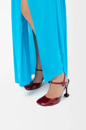 Zapatos de salón con correa al tobillo «Toy Pump» en piel de cordero charol suave